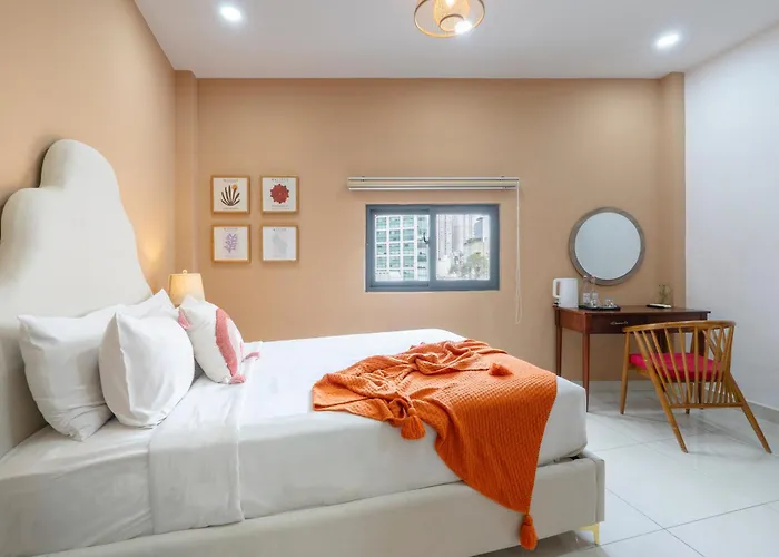 Amila Nguyen Hue Hotel By Sazi