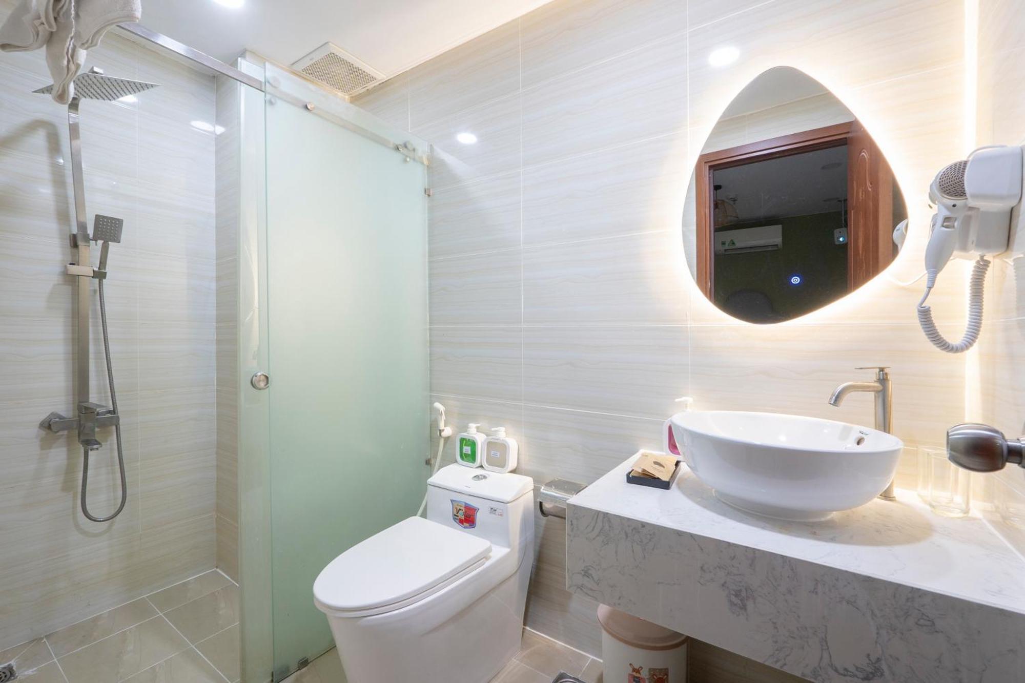 होटल Amila Nguyen Hue By Sazi