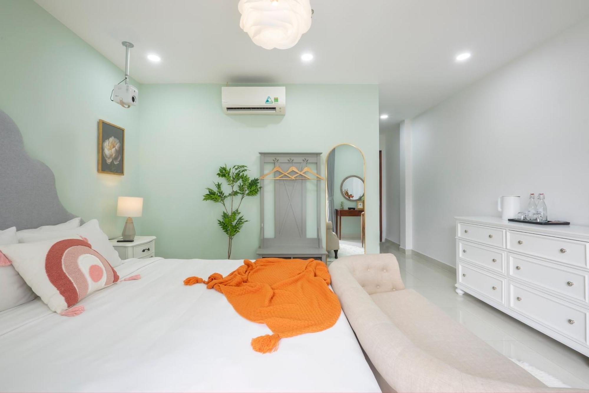 Amila Nguyen Hue By Sazi होटल